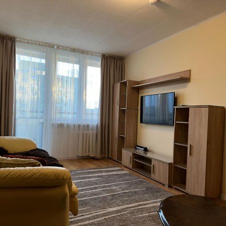 Apartament Bazylianska - 100M Do Metra "Brodno", 20 Minut Do Centrum Warszawy Warszawa Exteriör bild